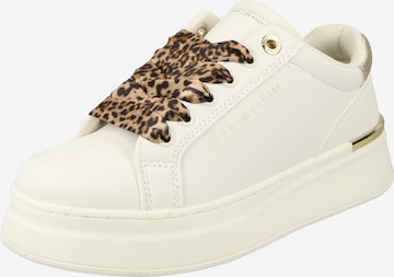 TOMMY HILFIGER Tennarit 'MILA' värissä valkoinen: etupuoli