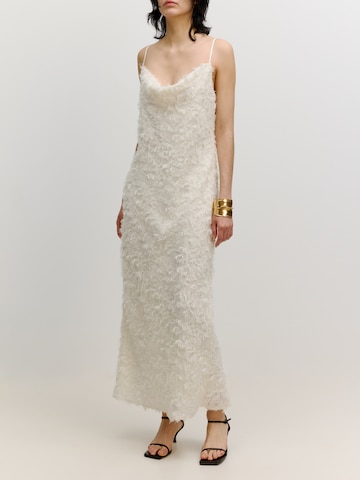 EDITED - Vestido 'Darleen' em branco: frente