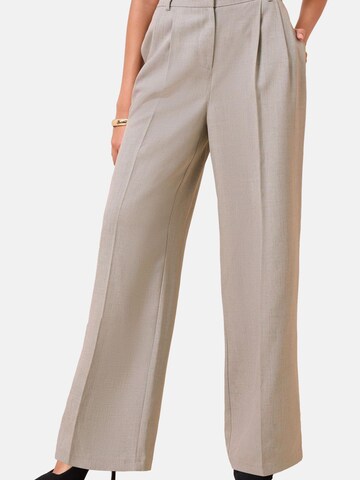 Friends Like These Plisované nohavice - Sivá: predná strana