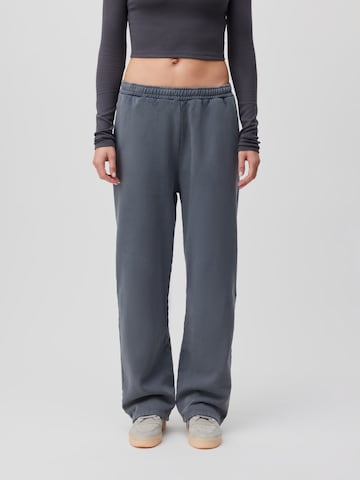 Regular Pantalon 'Nelly' LeGer by Lena Gercke en gris : devant