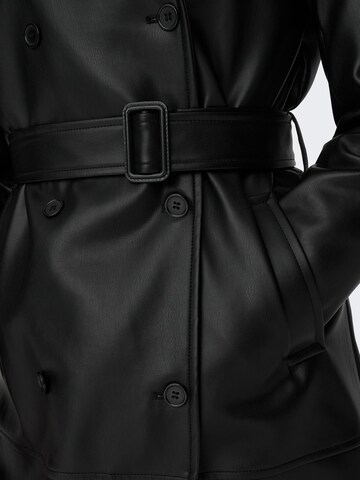 JDY Between-Seasons Coat 'VICOS' in Black