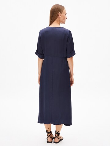 Robe ARMEDANGELS en bleu