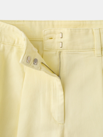 Regular Jean à pince 'MELA' MANGO en jaune
