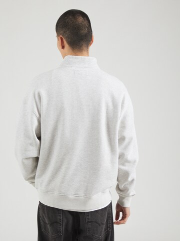 Abercrombie & Fitch - Sudadera en gris