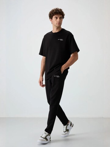 Tommy Life Sports suit in Black: front