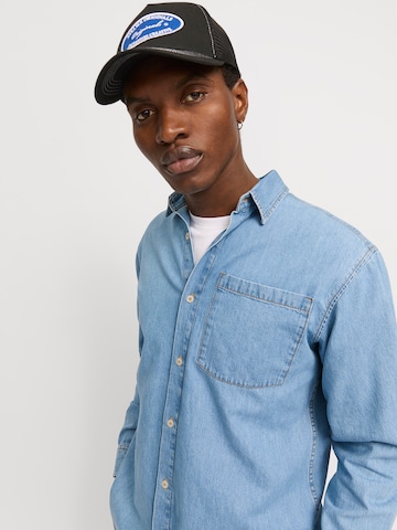 Fit confort Chemise 'JJICREEK' JACK & JONES en bleu