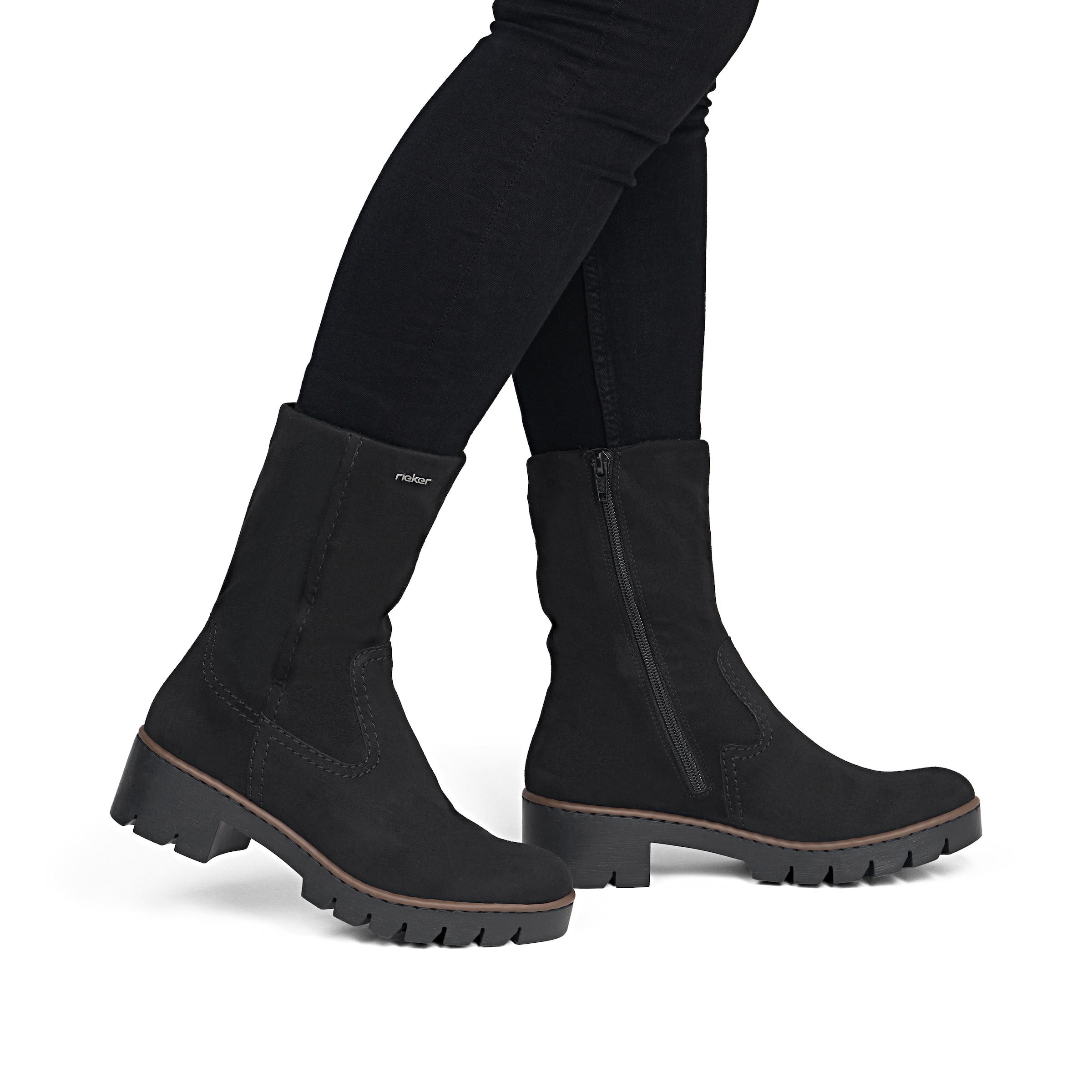 Bottes Rieker en noir : devant