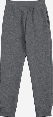 Effilé Pantalon 'CLUB FLEECE' Nike Sportswear en gris