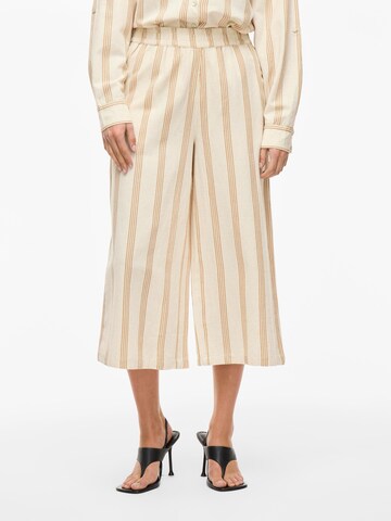 Wide leg Pantaloni di VILA in beige: frontale
