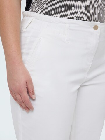 Fiorella Rubino Regular Broek in Wit