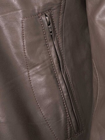 OTTO KERN Tussenjas 'OK-102' in Bruin