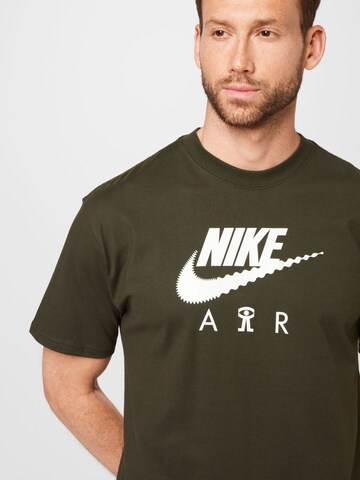 Nike Sportswear Shirt 'DNA Air' in Green