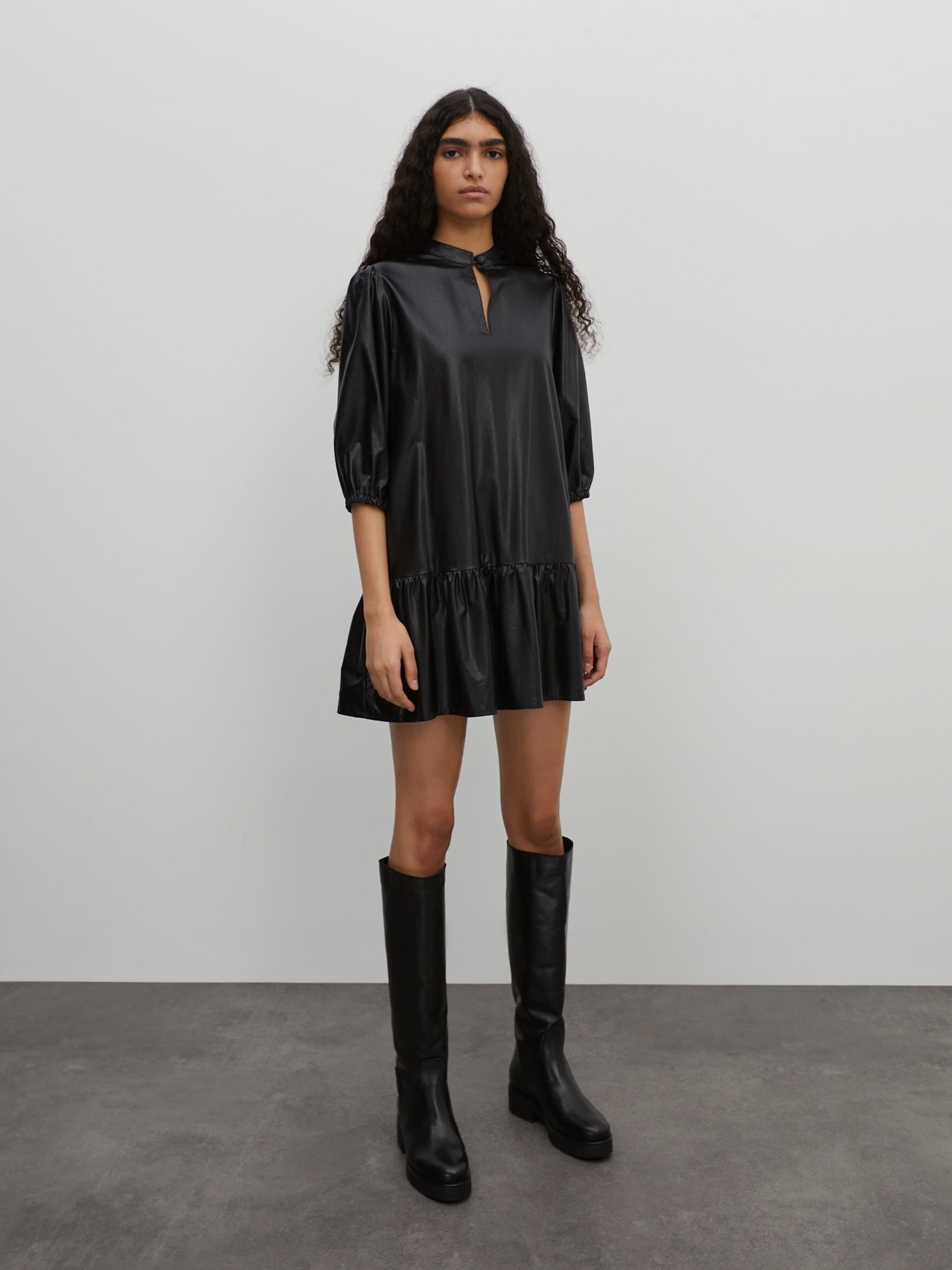 EDITED Produkte Kleid 'Giana' schwarz