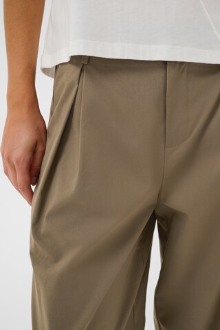Effilé Pantalon à pince 'Jamie' CULTURE en beige