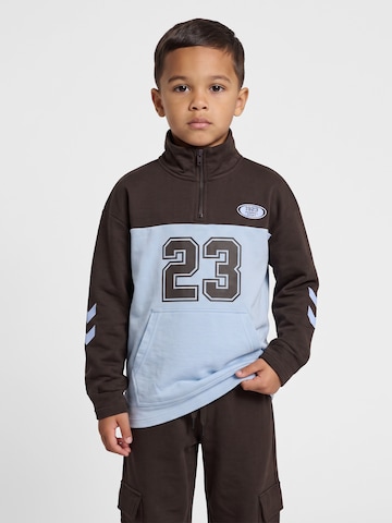 Hummel Sweatshirt 'Timmi' in Bruin: voorkant