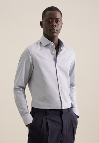 Coupe regular Chemise business 'Slim' SEIDENSTICKER en blanc : devant
