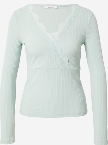 ABOUT YOU Shirt 'Linn' in Groen: voorkant