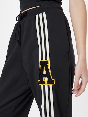 Tapered Pantaloni '3-Stripes ' de la ADIDAS ORIGINALS pe negru