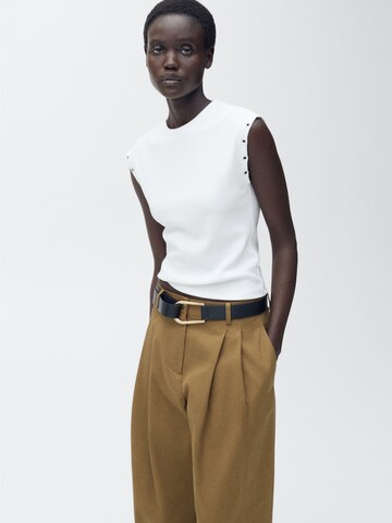 T-shirt MANGO en blanc : devant