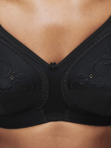 Marks & Spencer Minimizer BH in Zwart
