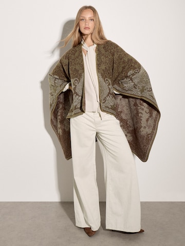 Cardigan ' Bordüren-Cape ' Apricot en gris