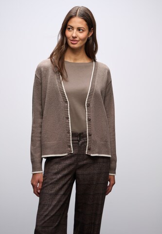 STREET ONE Strickjacke in Braun: Vorderseite