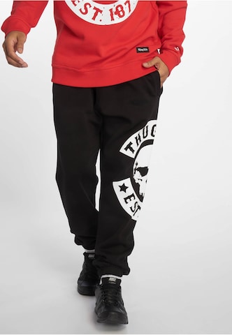 Thug Life Tapered Broek in Zwart