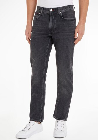 TOMMY HILFIGER Regular Jeans in Zwart: voorkant