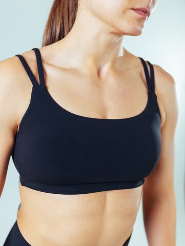 Lifters Medium Support Sport-BH 'Compete' in Schwarz