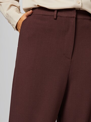 Regular Pantalon 'Elisa' Guido Maria Kretschmer Curvy en marron