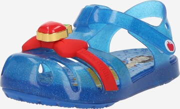 Sandales 'Snow White Isabella' Crocs en bleu : devant