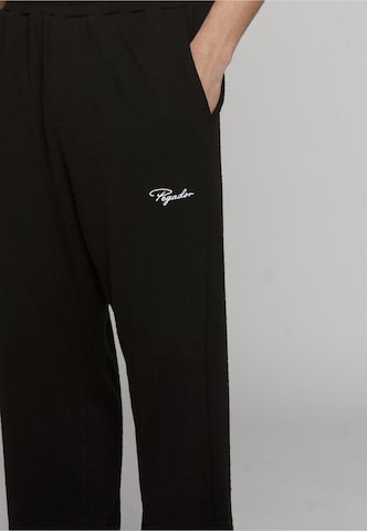 Pegador - Loosefit Pantalón 'Terry' en negro