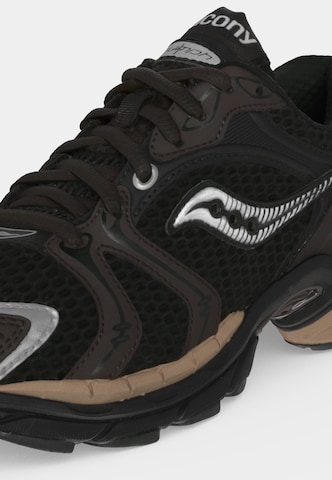 saucony Sneaker low 'PROGRID TRIUMPH 4' i sort: forside