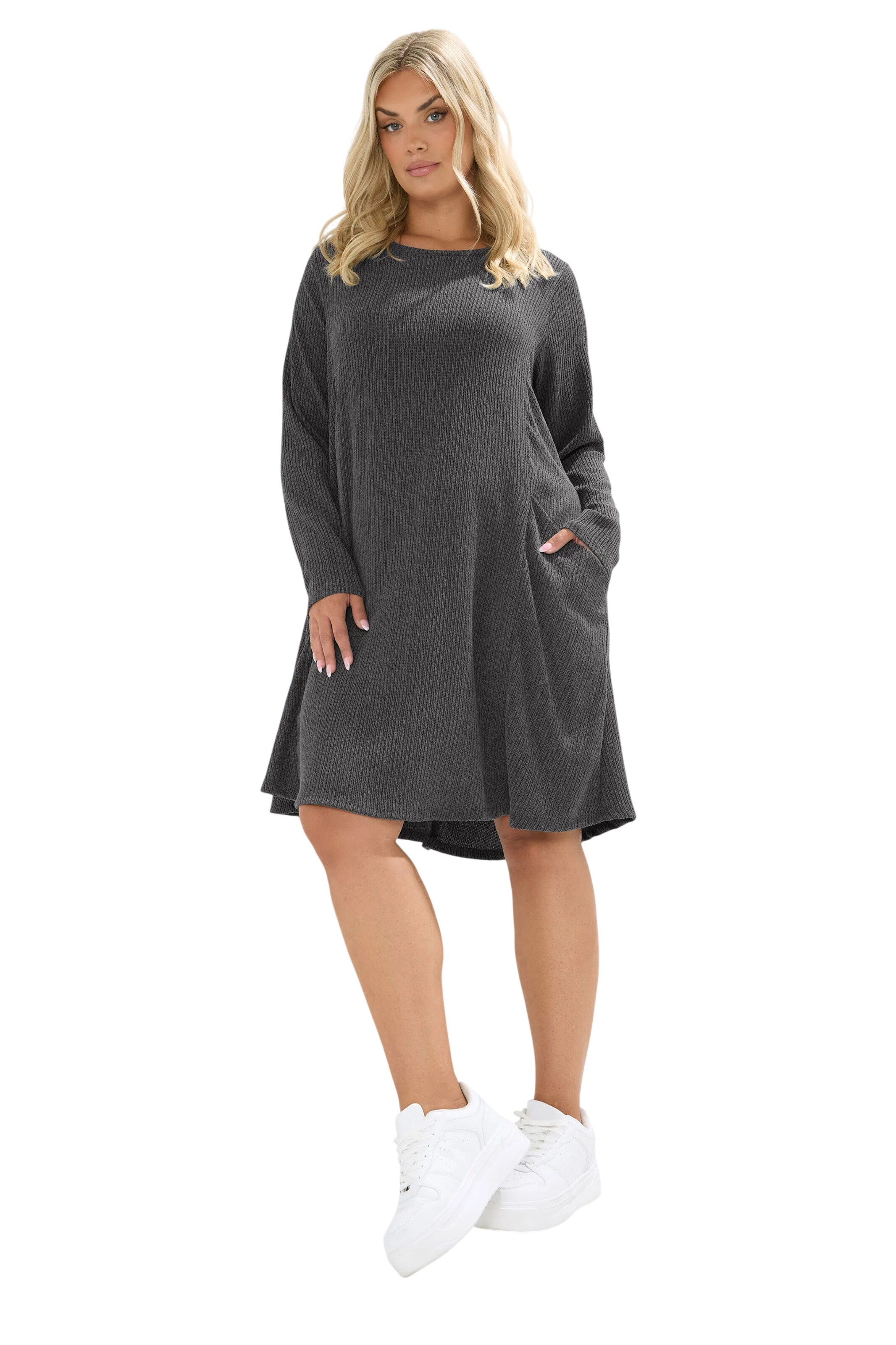 Stil Diva Knit dress in Grey: front