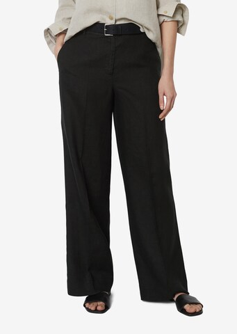 Marc O'Polo Loose fit Pleated Pants in Black: front