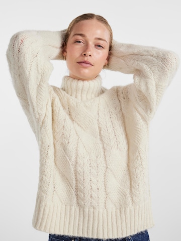 PIECES Sweater 'Inna' in Beige