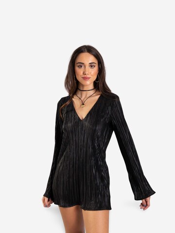 Robe THE-ARE en noir : devant