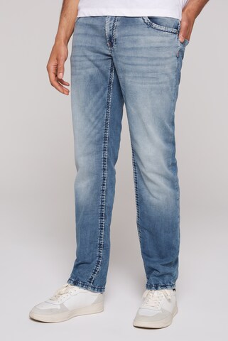 CAMP DAVID Regular Jeans in Blue: front