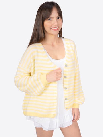 Seasons of April Knit cardigan 'Candy' in Yellow