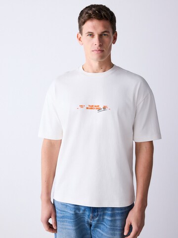 T-Shirt Next en blanc