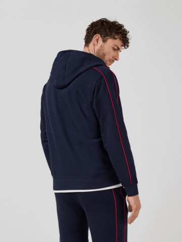 FC BAYERN MÜNCHEN Zip-Hoodie Essentials in Blau