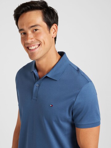T-Shirt 'Essential' TOMMY HILFIGER en bleu