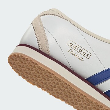 Chaussure de sport ADIDAS ORIGINALS en blanc