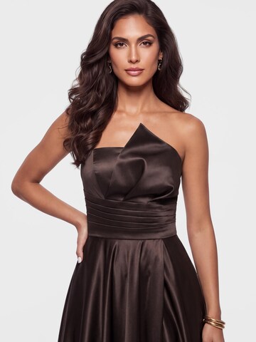Ombre Evening dress in Brown