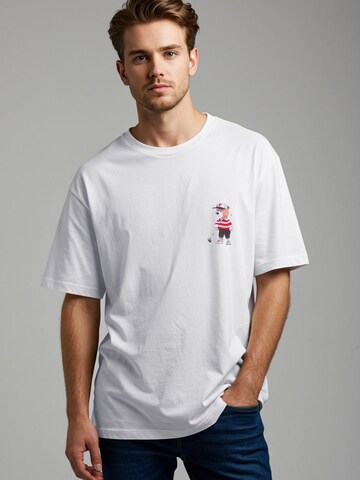 Trendyol Shirt in White: front