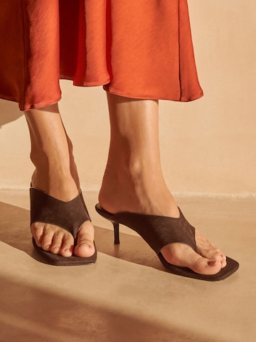 Séparateur d'orteils Friends Like These en marron