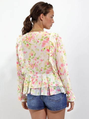 Hiccup - Blusa em branco