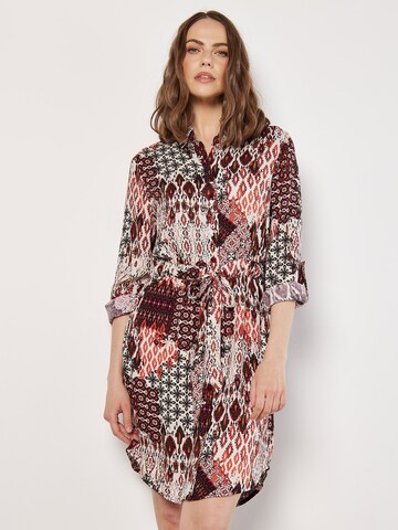 Robe ' ' Apricot en rouge : devant