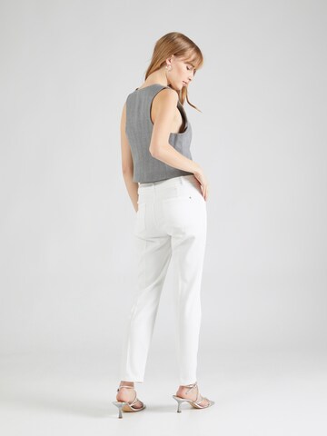COMMA Slim fit Trousers with creases in White