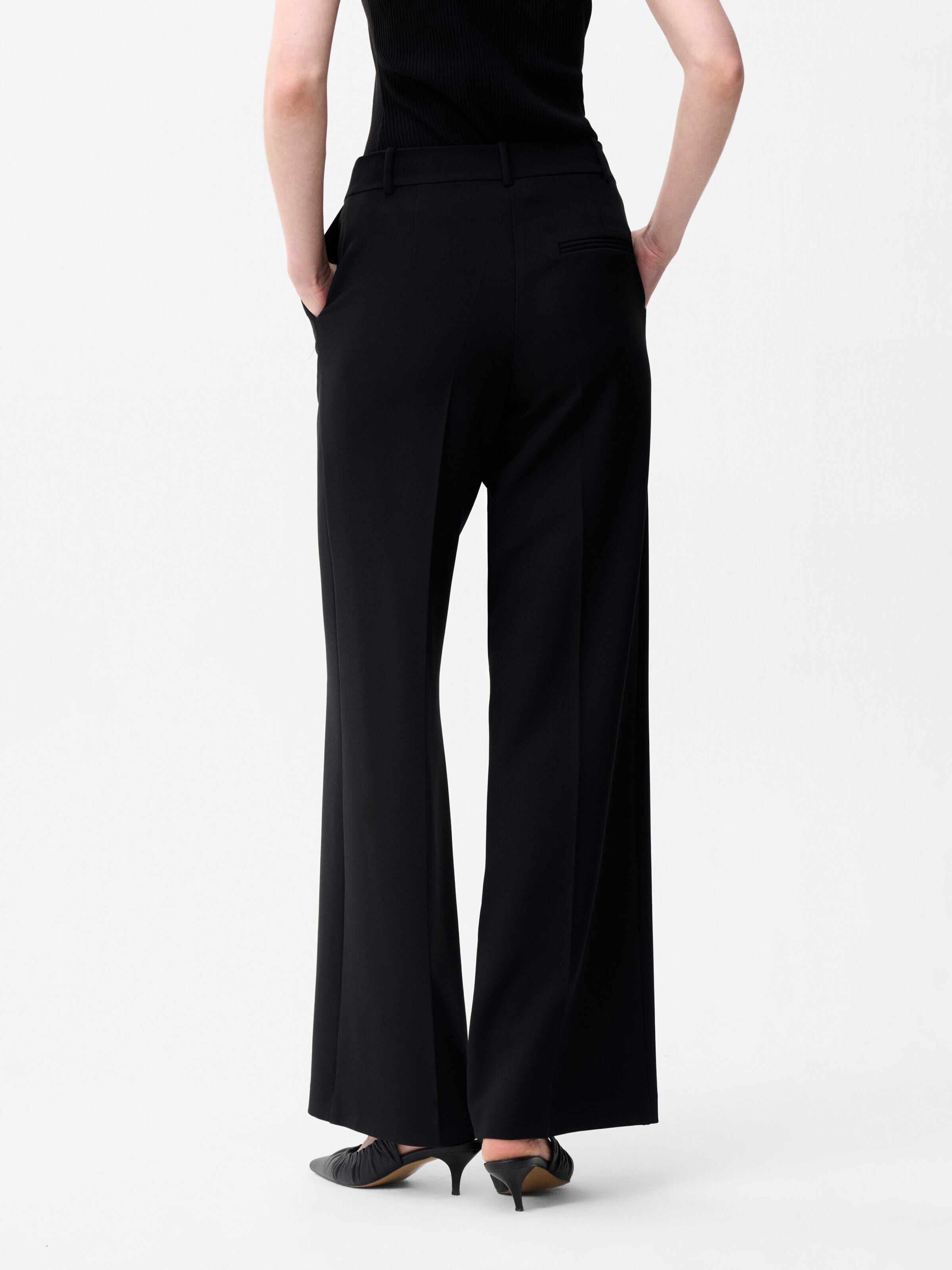 adl Regular Broek in Zwart